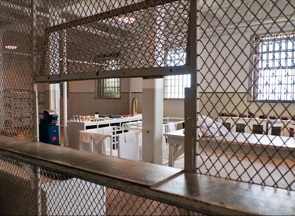 Alcatraz ch4 - Tunnels