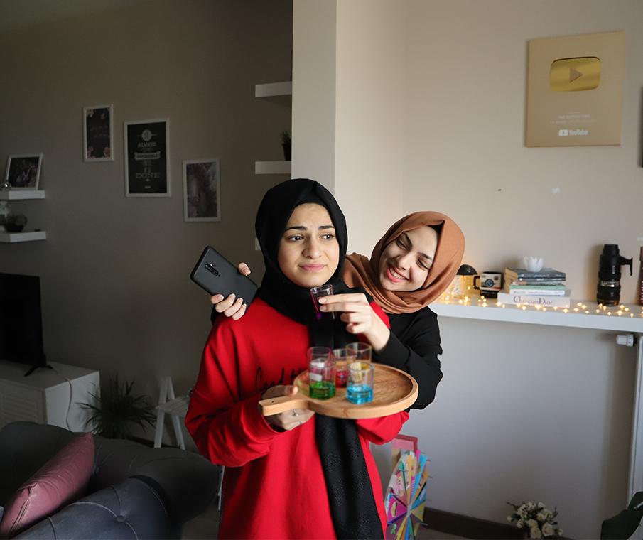 تحدي الاسئلة المحرجة جاوب او اشرب