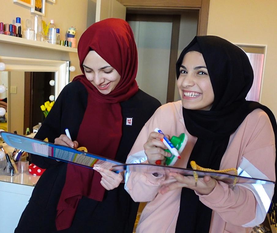 من الرابح؟ هيا او مرام؟